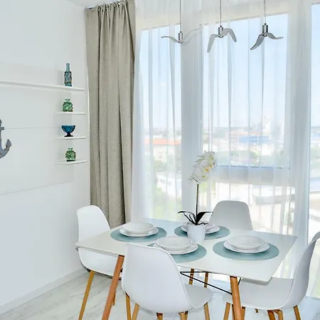 Apartment Mediterranean Style *